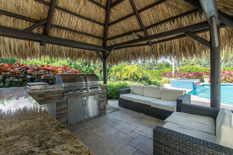 Outdoor Kitchen Construction in Katy, TX